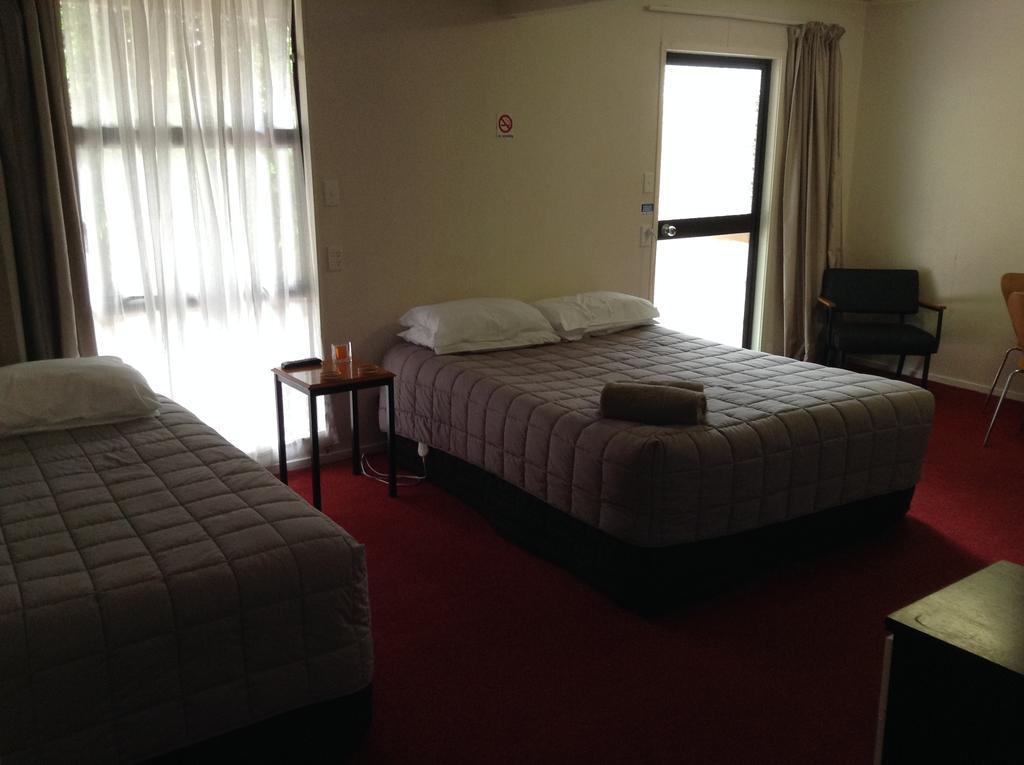 ניו פלימות' Carrington Motel מראה חיצוני תמונה