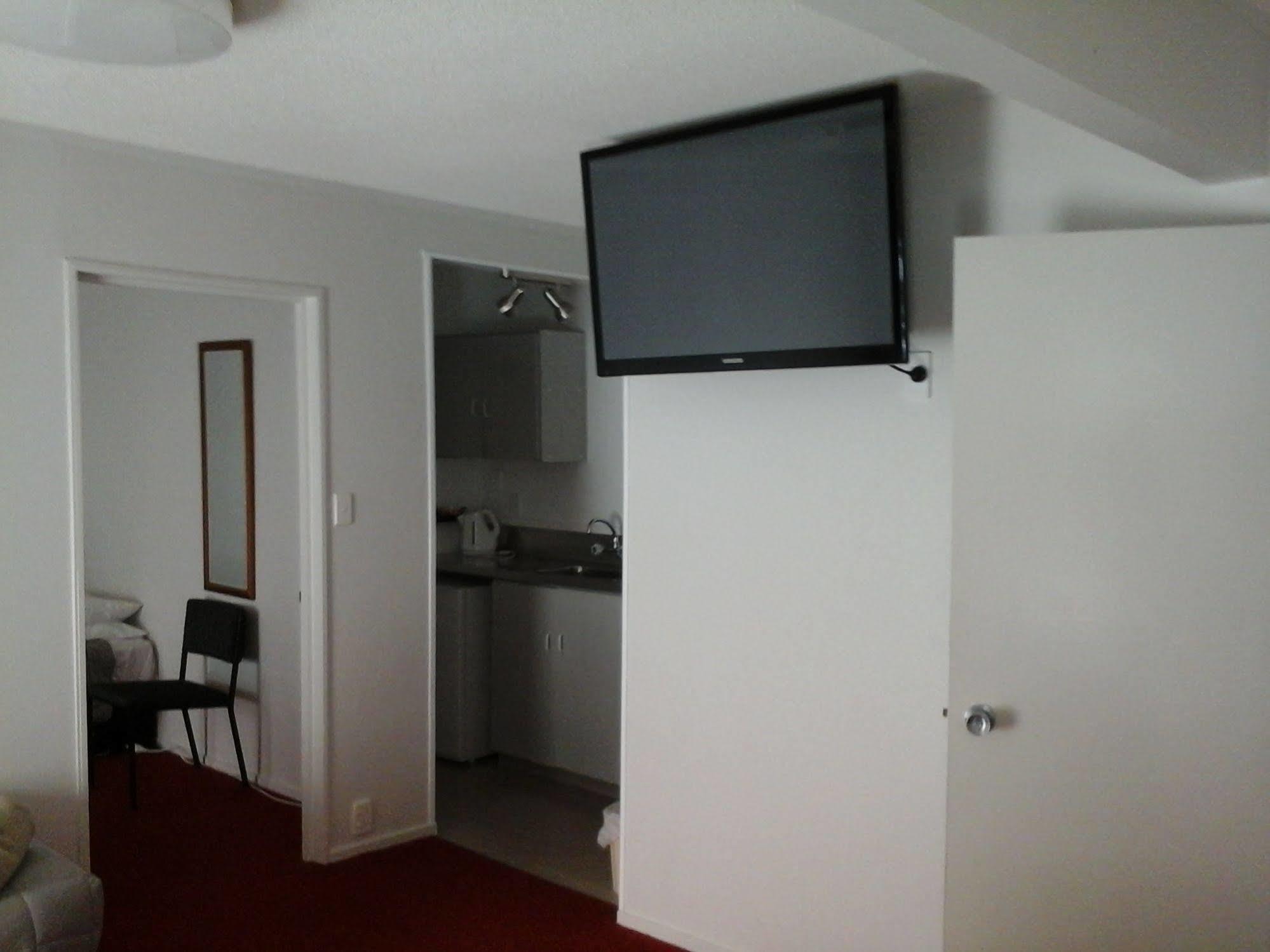 ניו פלימות' Carrington Motel מראה חיצוני תמונה
