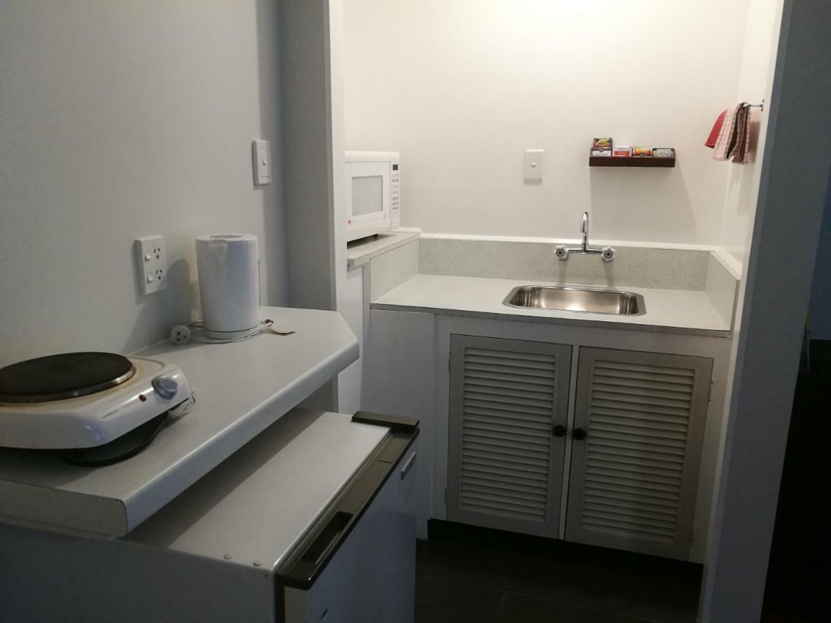 ניו פלימות' Carrington Motel מראה חיצוני תמונה