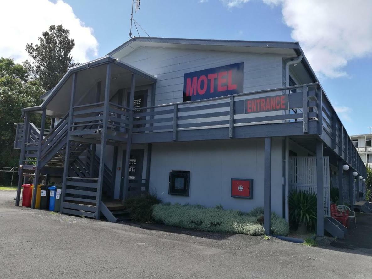 ניו פלימות' Carrington Motel מראה חיצוני תמונה
